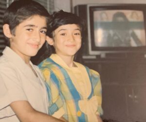 عکس کودکی بهاره افشاری و برادرش بابک