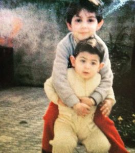 کودکی سولماز غنی و برادرش ساسان