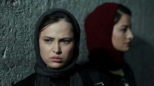 شیرین اسماعیلی و شایسته ایرانی در فیلم فصل نرگس