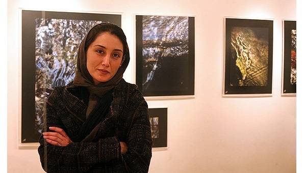 هدیه تهرانی در نمایشگاه عکس